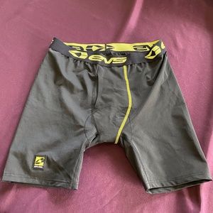 EVS TUG MOTO BOXERS